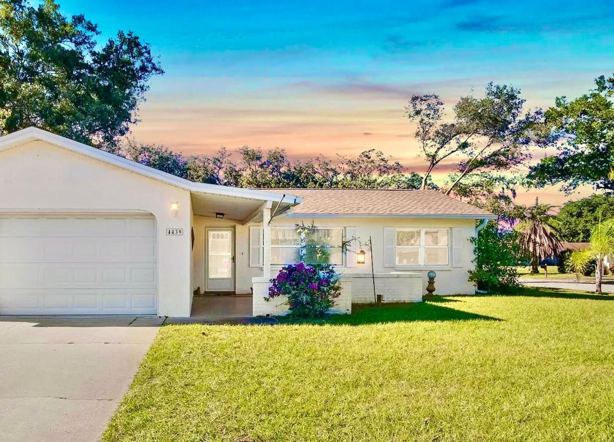 Villa "Impressa" - Billiard,Ping-Pong Table, Lanai, Fire Pit, Bbq Grill, View, Patio, Back Yard New Port Richey Esterno foto